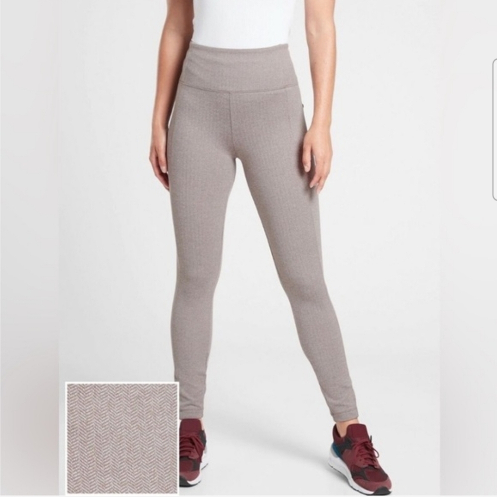 Athleta Delancey Herringbone Tight Legging Size Medium